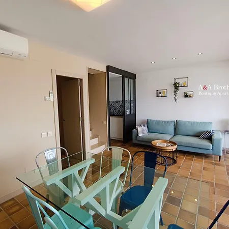 Daire A&a Brothers Boutique -marina Port D'aro-
