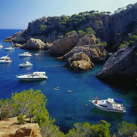 A&a Brothers Boutique -marina Port D'aro- * S'Agaro